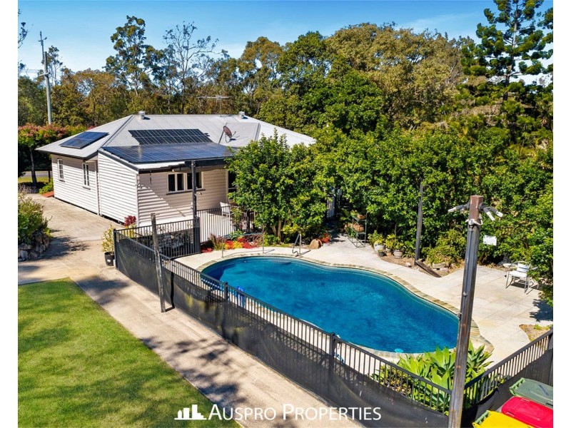 40 Hubner Rd, Park Ridge QLD 4125