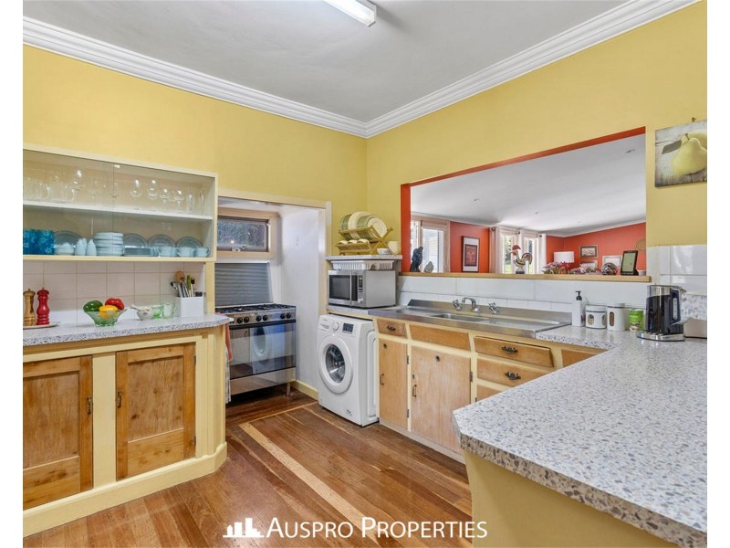 40 Hubner Rd, Park Ridge QLD 4125