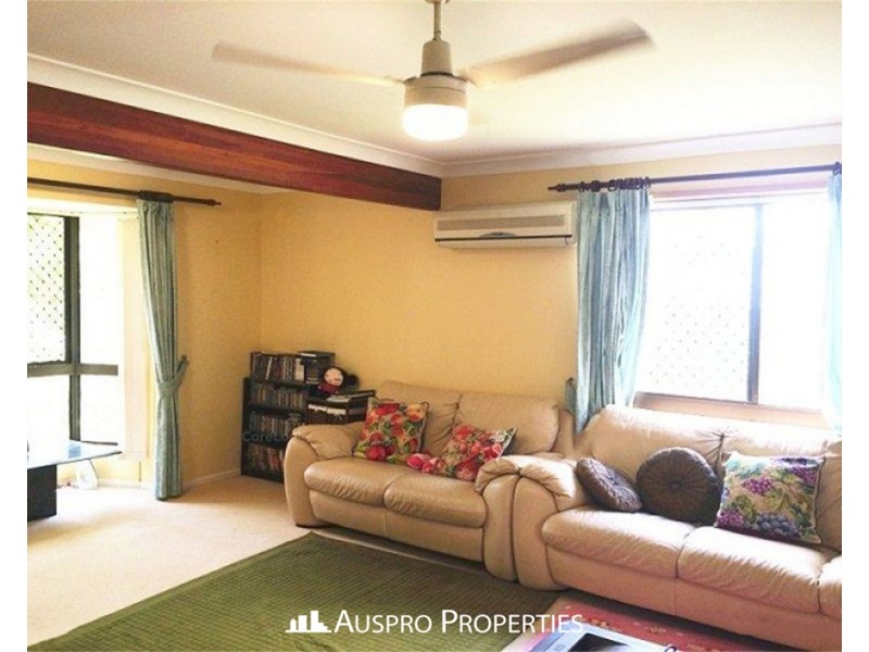 17 Kurru Street, Eight Mile Plains QLD 4113