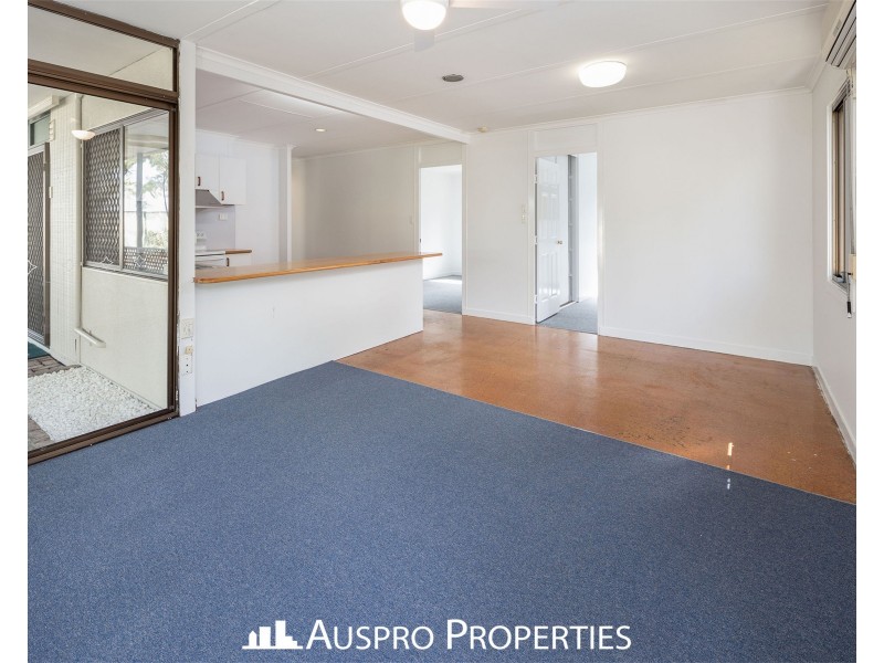 1 Winnetts Road, Daisy Hill QLD 4127