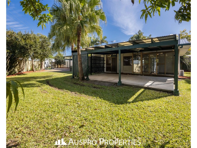 1 Winnetts Road, Daisy Hill QLD 4127