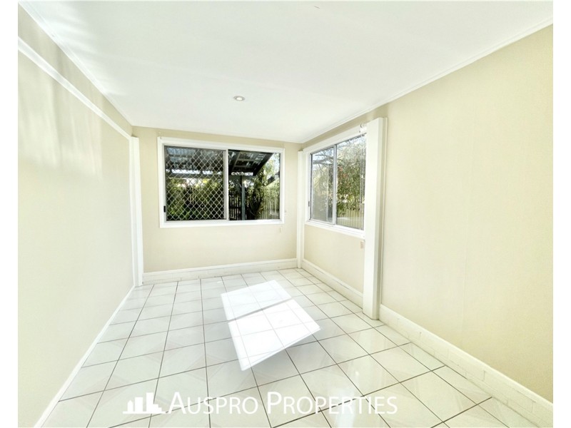 37 Everett St, Upper Mount Gravatt QLD 4122