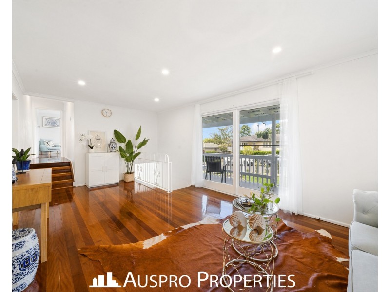 24 Benedict St, Wavell Heights QLD 4012