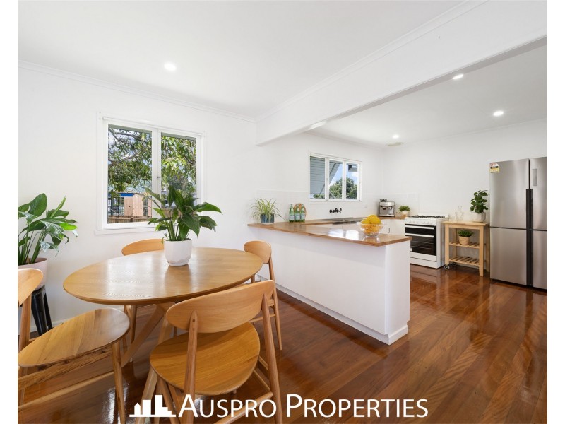 24 Benedict St, Wavell Heights QLD 4012