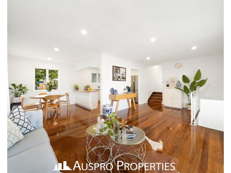 24 Benedict St, Wavell Heights QLD 4012