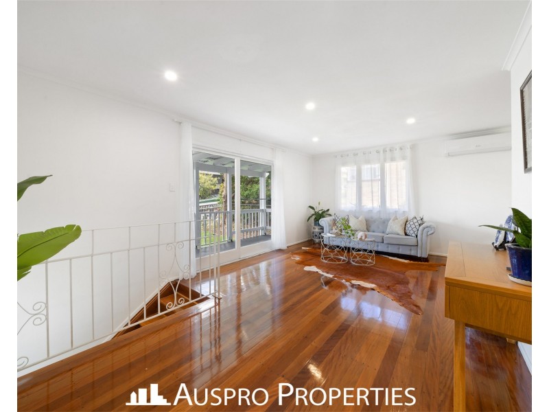 24 Benedict St, Wavell Heights QLD 4012
