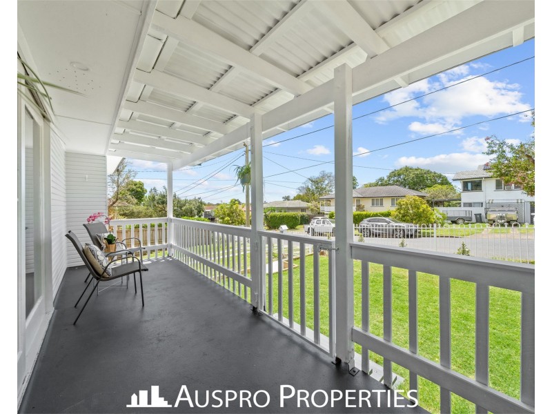 24 Benedict St, Wavell Heights QLD 4012