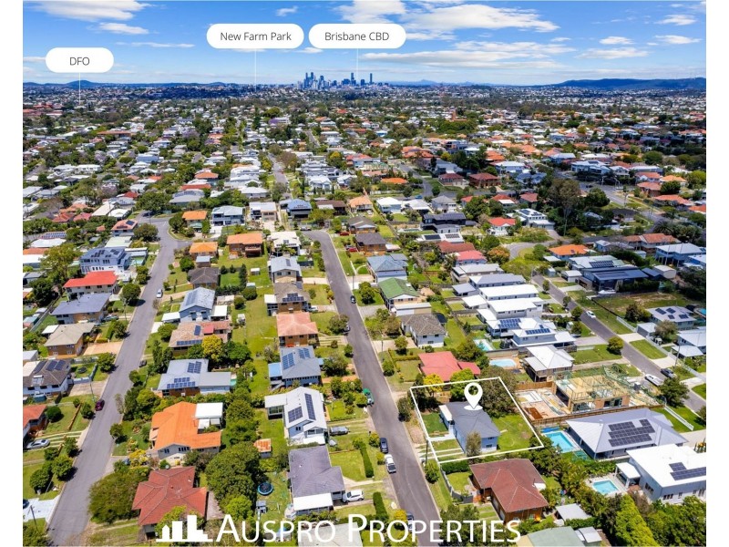 24 Benedict St, Wavell Heights QLD 4012