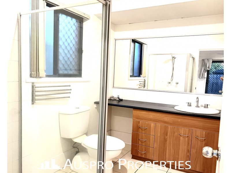 14 Mapelton Cct, Parkinson QLD 4115