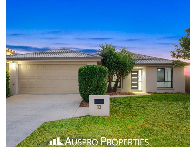 13 Girraween Cr, Parkinson QLD 4115