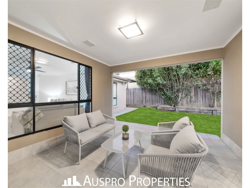 13 Girraween Cr, Parkinson QLD 4115