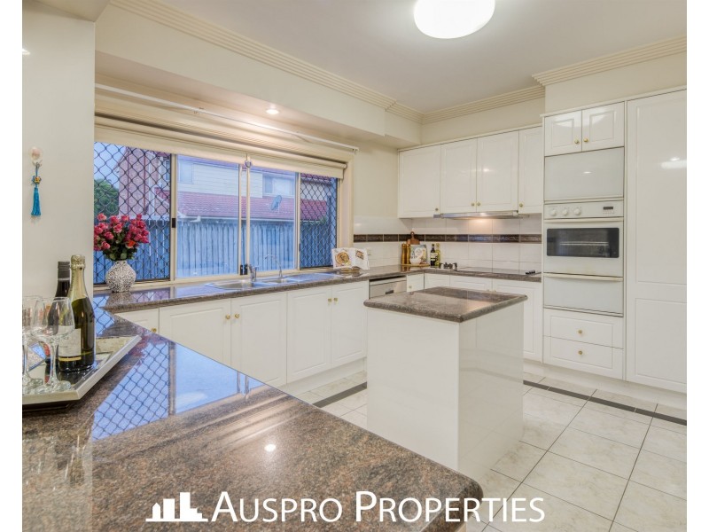 13 Gibbins Street, Sunnybank Hills QLD 4109