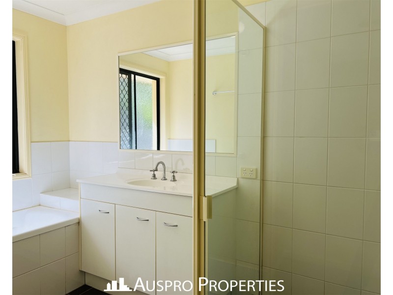 46 Freycinet Place, Calamvale QLD 4116