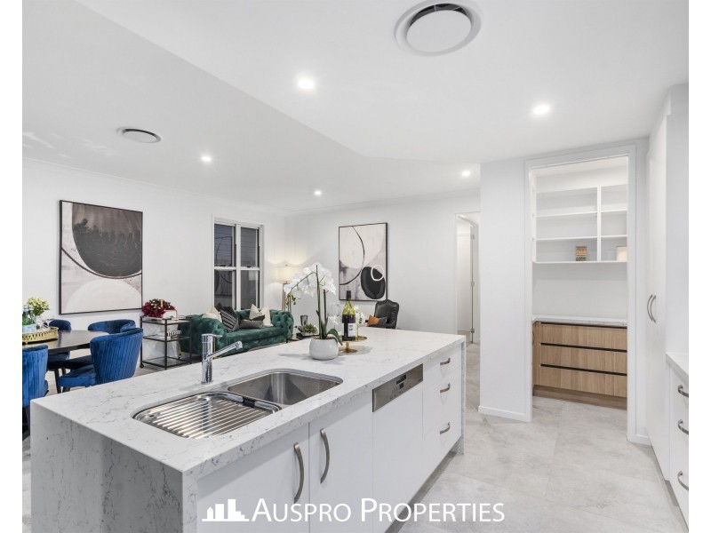 144 Armstrong Road, Cannon Hill QLD 4170