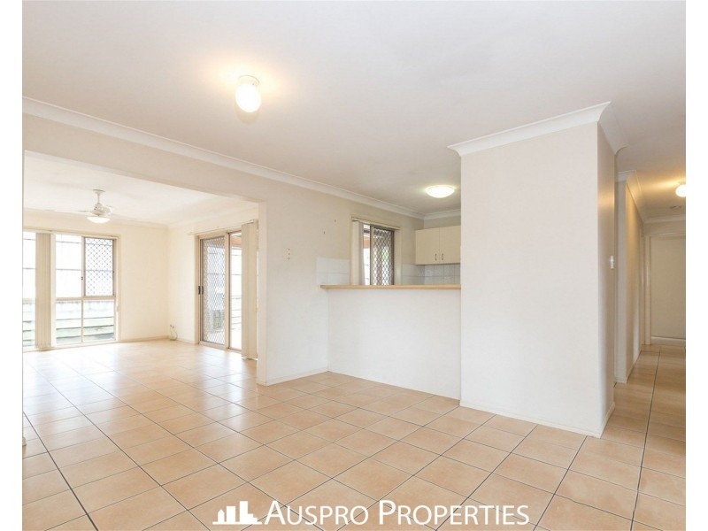 8 Appleton Street, Carindale QLD 4152