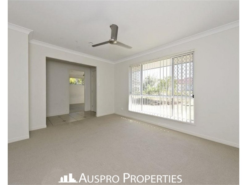 6 Louise Court, Eagleby QLD 4207