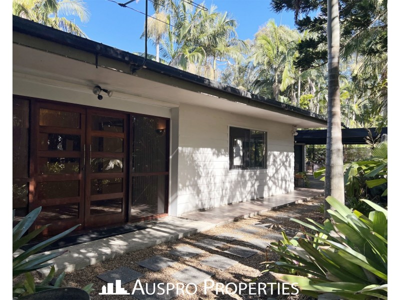 20 Lindenthal Road, Park Ridge QLD 4125