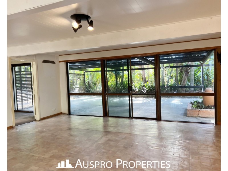 20 Lindenthal Road, Park Ridge QLD 4125