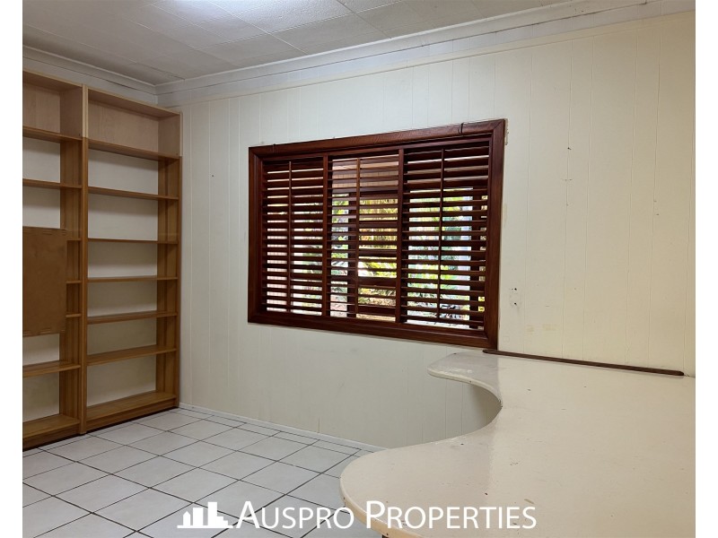 20 Lindenthal Road, Park Ridge QLD 4125