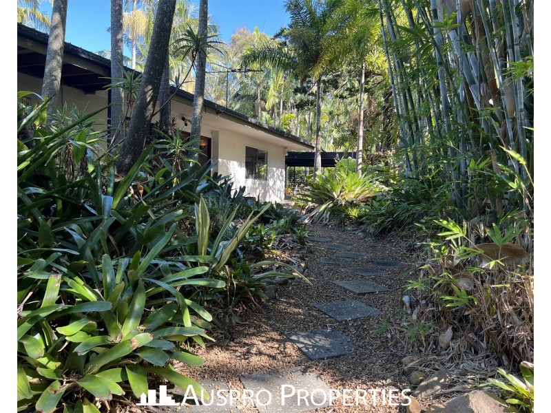 20 Lindenthal Road, Park Ridge QLD 4125