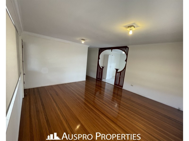 248 Mount Gravatt-Capalaba Road, Wishart QLD 4122