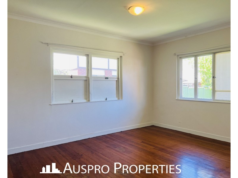 26 Garfield Road, Logan Central QLD 4114