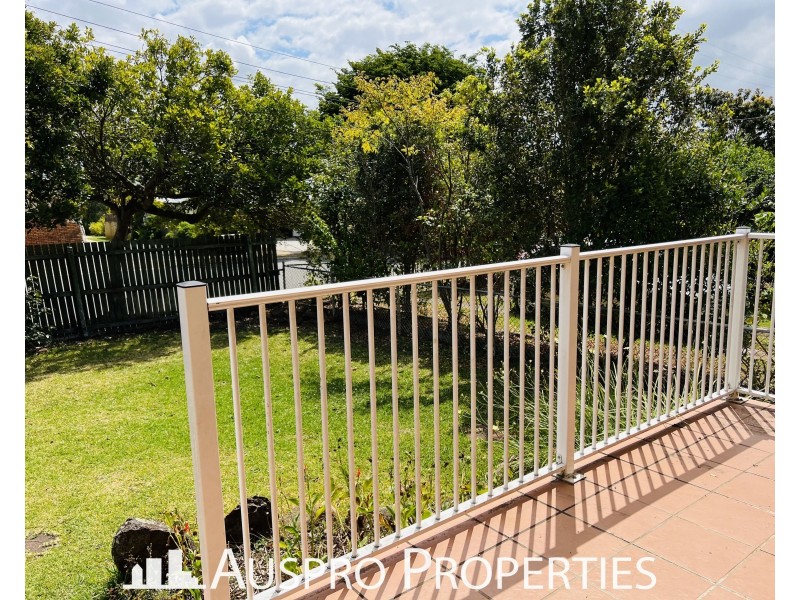 8 Caloma Street, Underwood QLD 4119