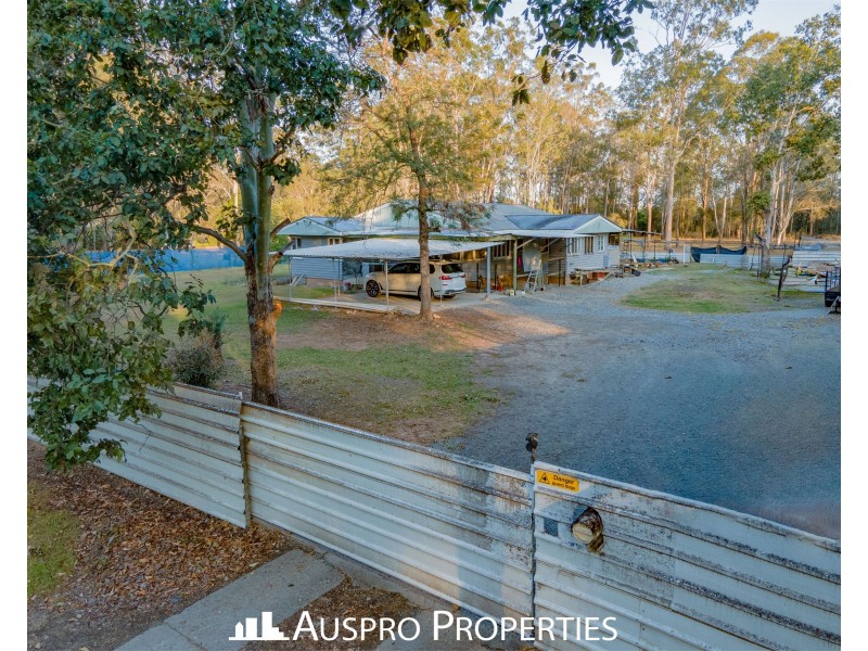 156 Esky Road, Pallara QLD 4110
