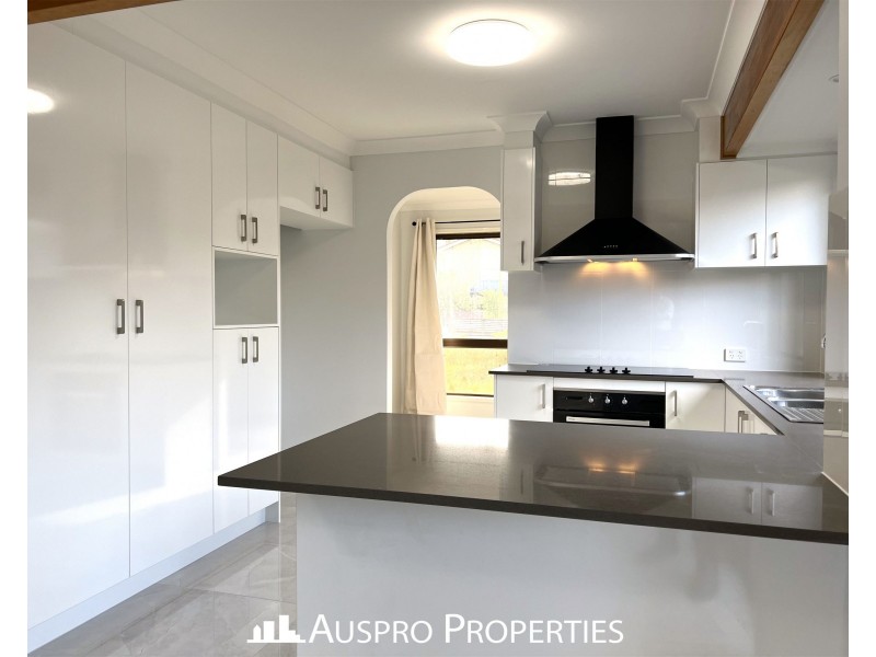 32 Cummin Street, Wishart QLD 4122