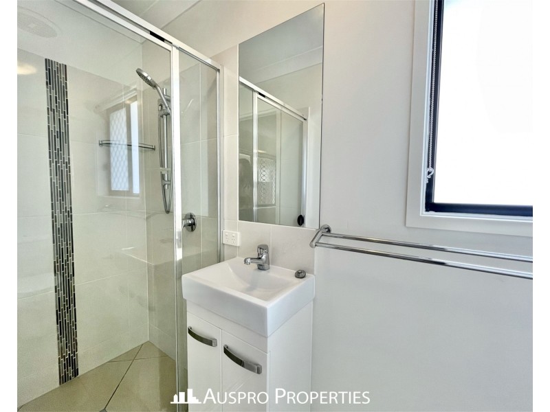 1/12 Courtice Street, Acacia Ridge QLD 4110