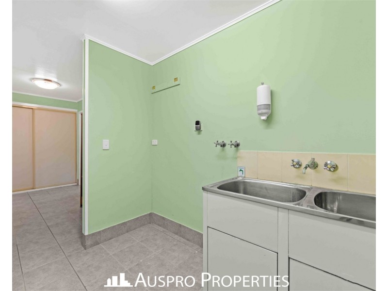 42 McGill Street, Basin Pocket QLD 4305