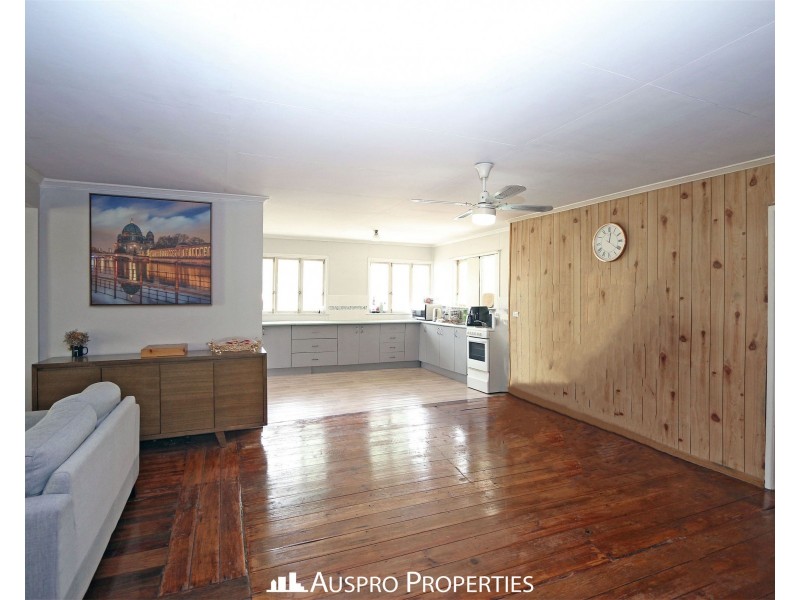 156 Esky Road, Pallara QLD 4110