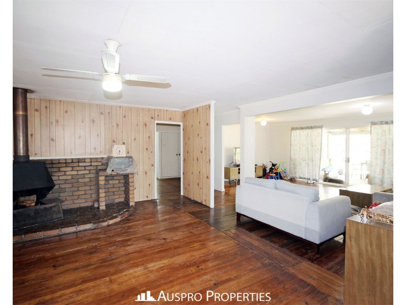 156 Esky Road, Pallara QLD 4110