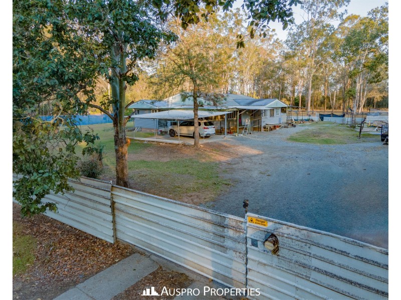 156 Esky Road, Pallara QLD 4110