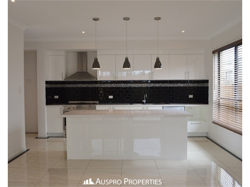 30 Platypus Circuit, Rochedale QLD 4123