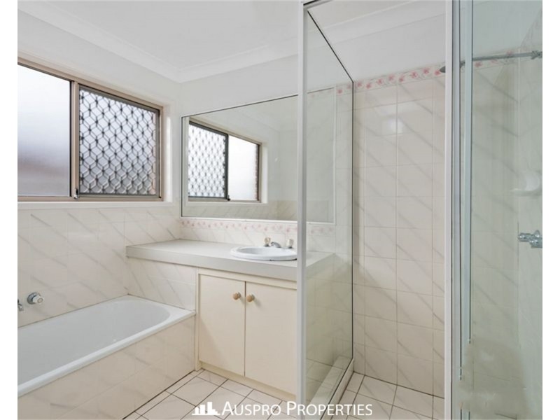 6 Monford Place, Calamvale QLD 4116
