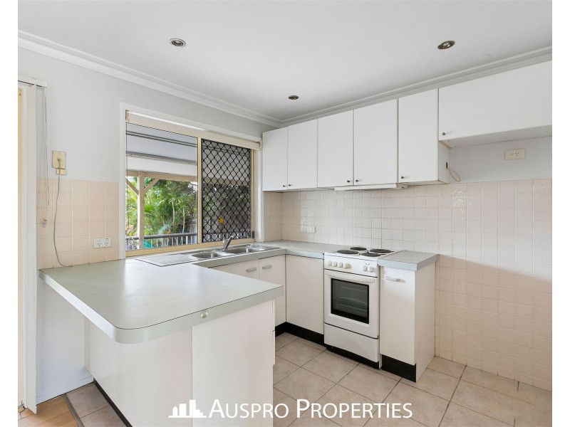 32 Furzer street, Browns Plains QLD 4118