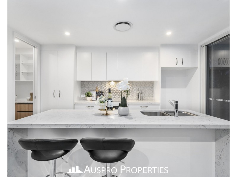 144 Armstrong Road, Cannon Hill QLD 4170