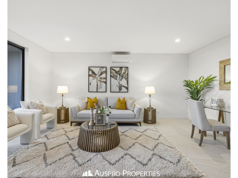 577 Warrigal Road, Eight Mile Plains QLD 4113