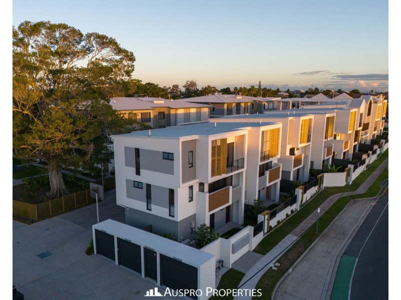 577 Warrigal Road, Eight Mile Plains QLD 4113