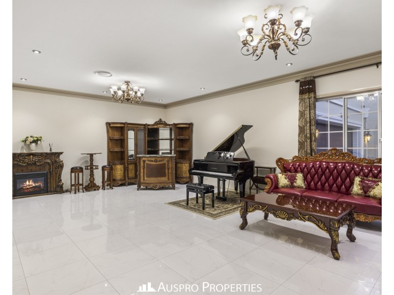 55 Hawthorn Circuit, Stretton QLD 4116