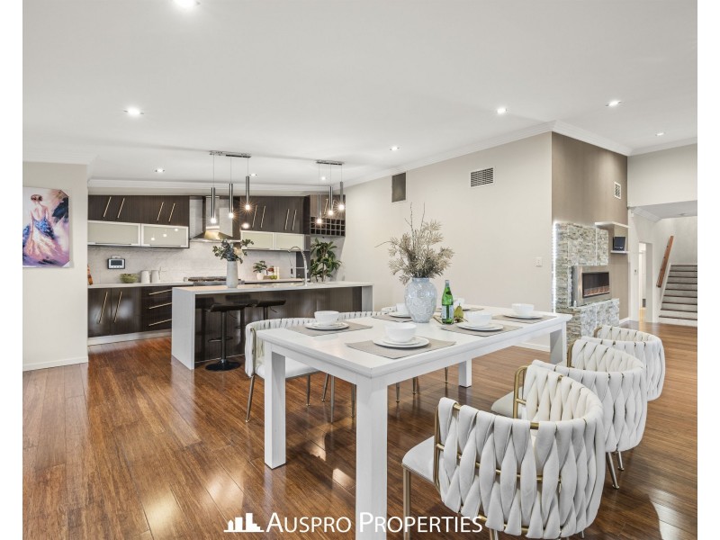 27 Maryland Drive, Regents Park QLD 4118