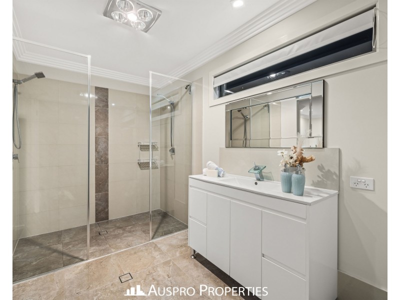 27 Maryland Drive, Regents Park QLD 4118