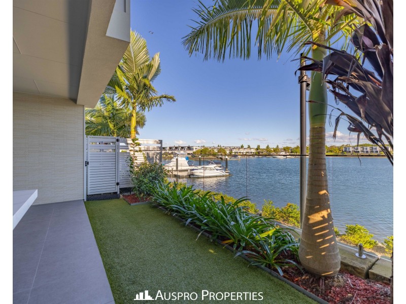 3/72 Palladium Boulevard, Hope Island QLD 4212
