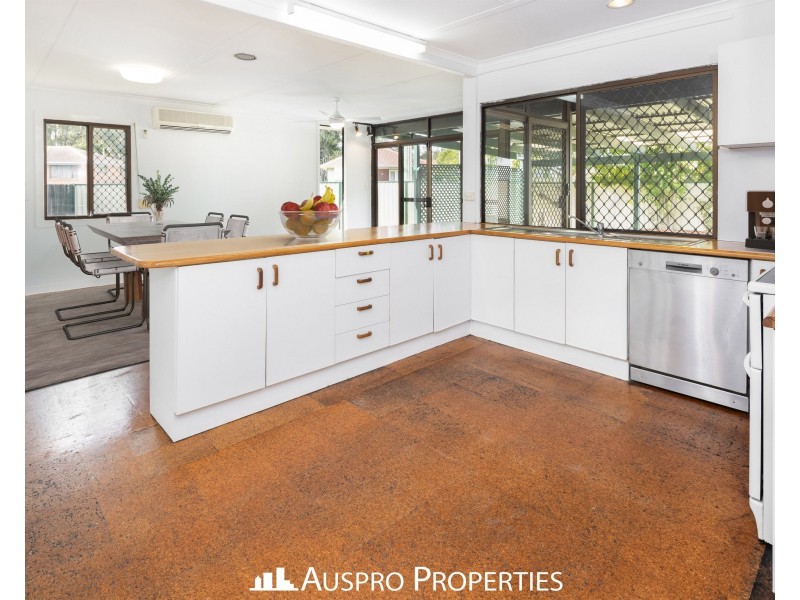 1 Winnetts Road, Daisy Hill QLD 4127