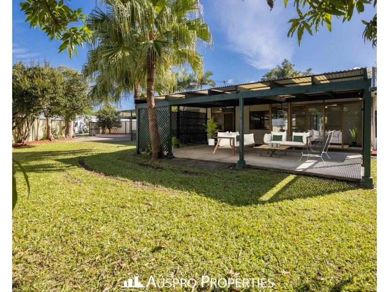 1 Winnetts Road, Daisy Hill QLD 4127