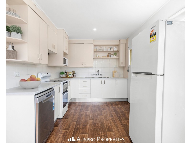 1 Charlane Street, Underwood QLD 4119