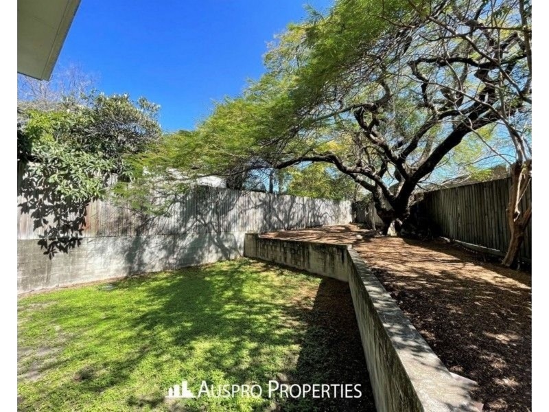 1/25 Park Road, Yeronga QLD 4104