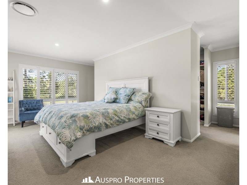 39-41 Country Court, Park Ridge QLD 4125