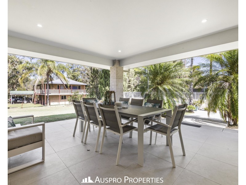39-41 Country Court, Park Ridge QLD 4125